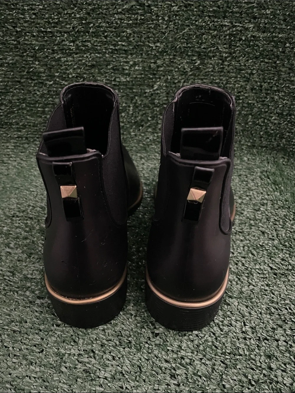 Kate Spade New York Sedgwick Black Chelsea Rain Boots size 8
